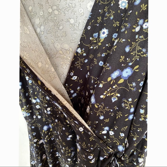 Rue21 - Faux A-Line Wrap Dress Knee Length Soft Material - Picture 4 of 6